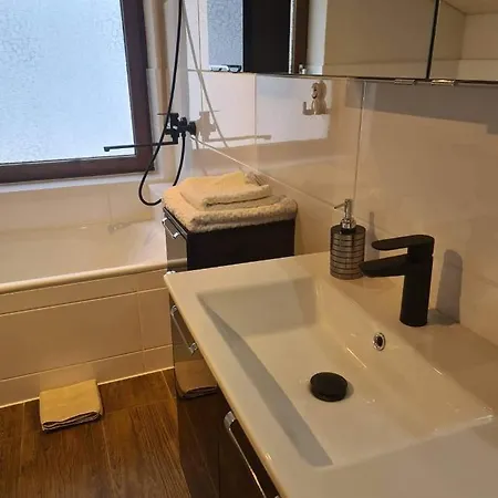 Apartament Dreamhouse Rooms-Apartments