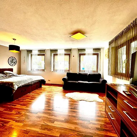 Apartament Dreamhouse Rooms-Apartments